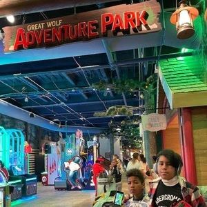 Meet your Posher, Luis